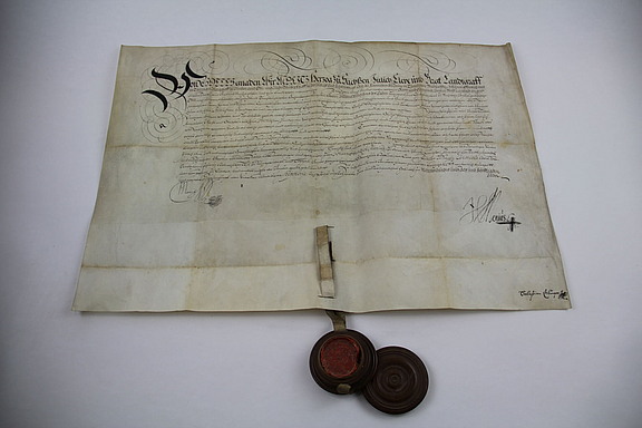 historisches-archiv-8_c_SNO.jpg  