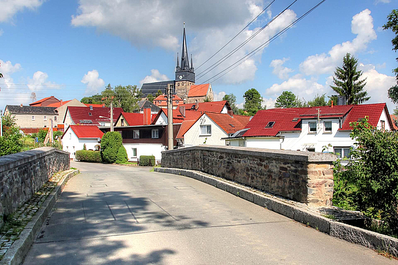 neunhofen-ortsansicht-bruecke_c_Frank-Schreier.jpg  