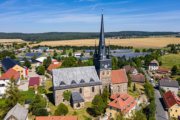 kirche-neunhofen_c_Joerg-Uwe-Jahn.jpg  