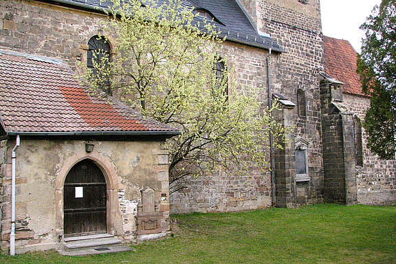 neunhofen-kirche-portal_c_SNO.jpg  