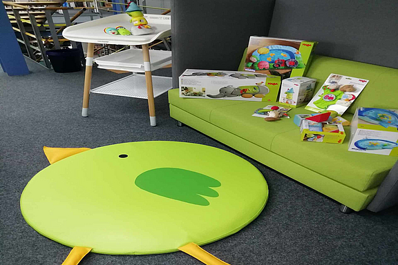 bibliothek-babytreff-ausstattung_c_SNO.jpg  