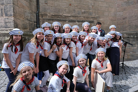 brunnenfest-kinderbuehne_c_SNO.jpg  