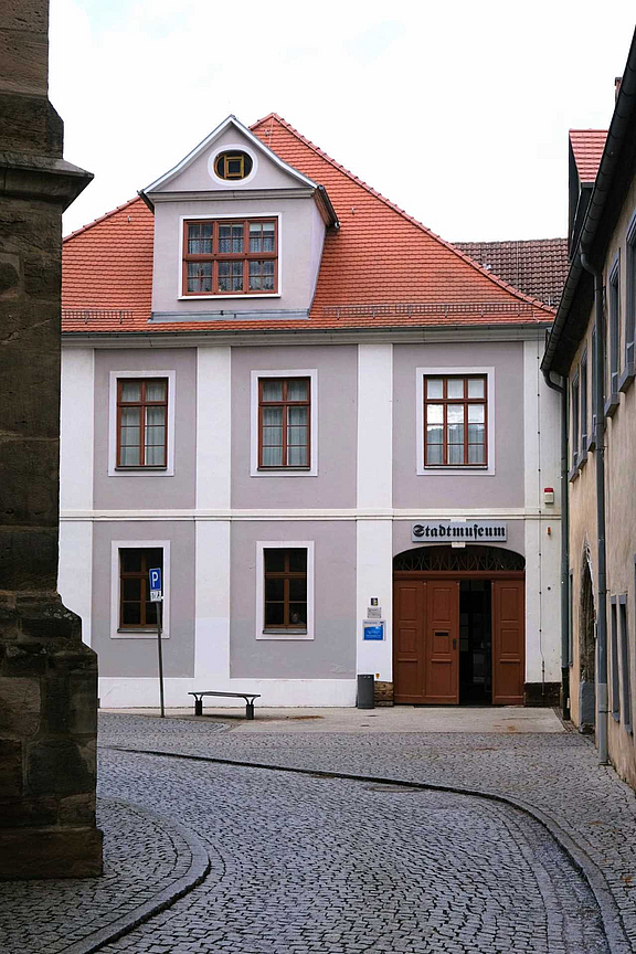 museum-stadtgeschichte-aussenansicht_c_SNO.jpg  