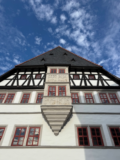 Lutherhaus_Blick_nach_oben_klein.jpg